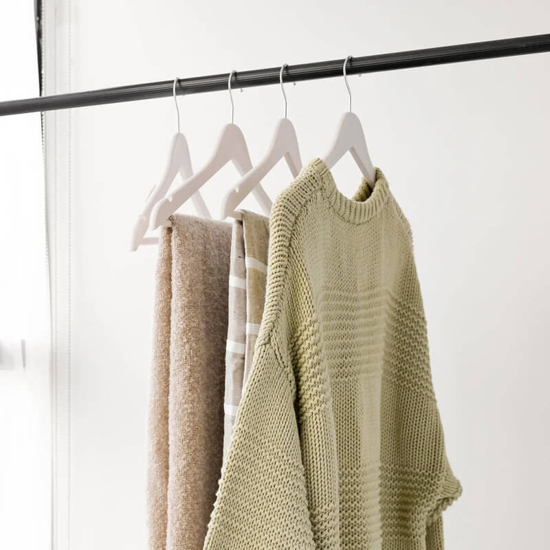 Eco Hanger With Bar 10 pack