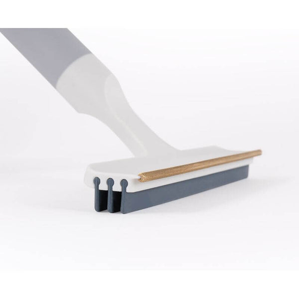 Joseph Joseph CleanTech 2-in-1 Carpet Cleaning Tool