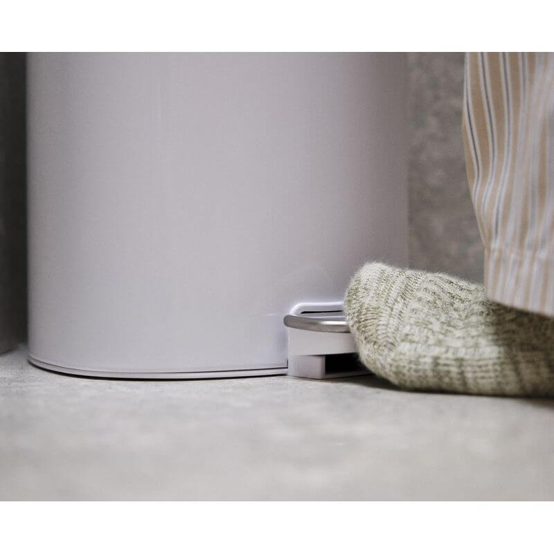 Joseph Joseph EasyStore 5L Bathroom Bin Gloss White