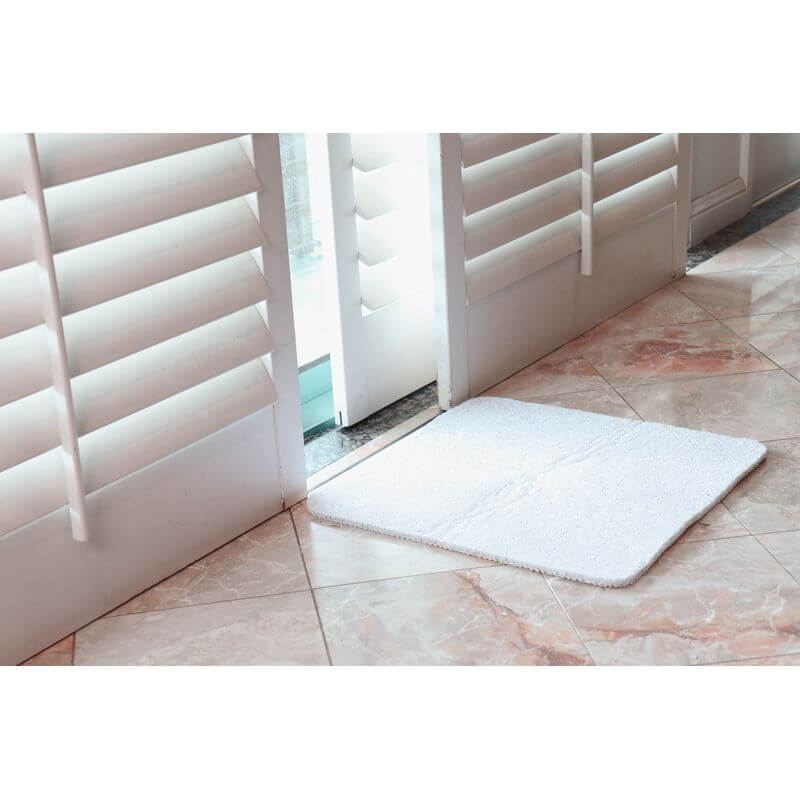 White Magic Non-slip Shower Mat Square Cream - BATHROOM - Safety - Soko and Co